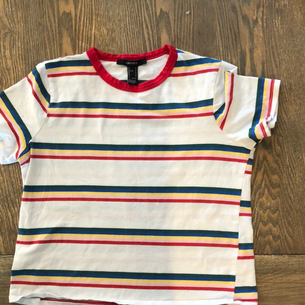 Forever 21 tshirt size small